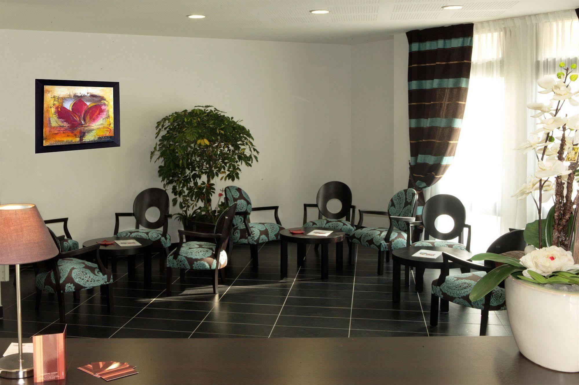 Nemea Appart Hotel Home Suite Nancy Centre Экстерьер фото